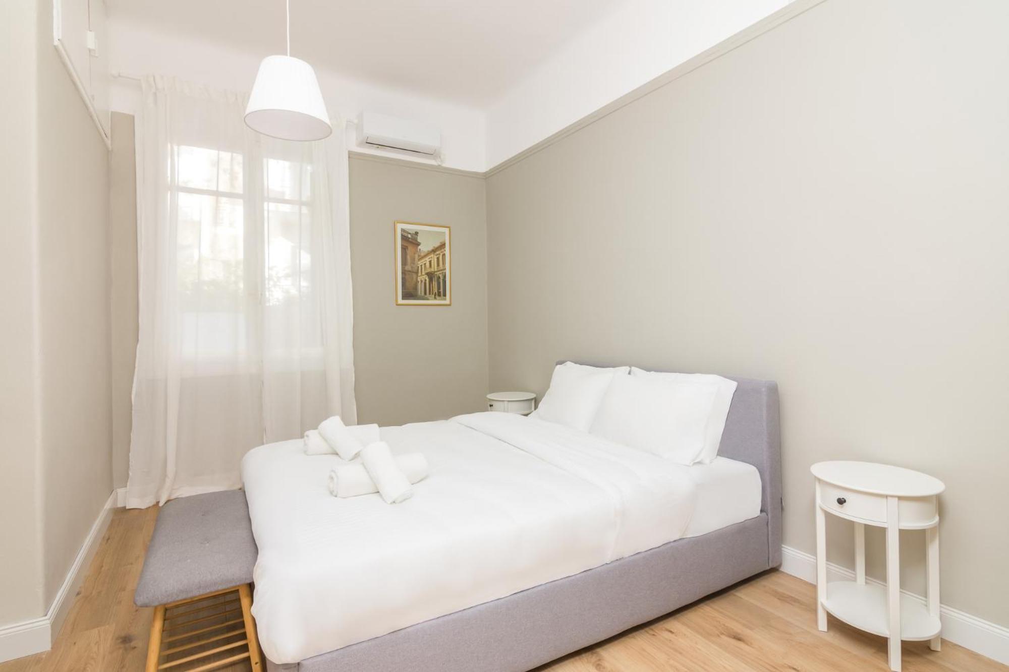 Great House W/ Private Parking Atenas Exterior foto