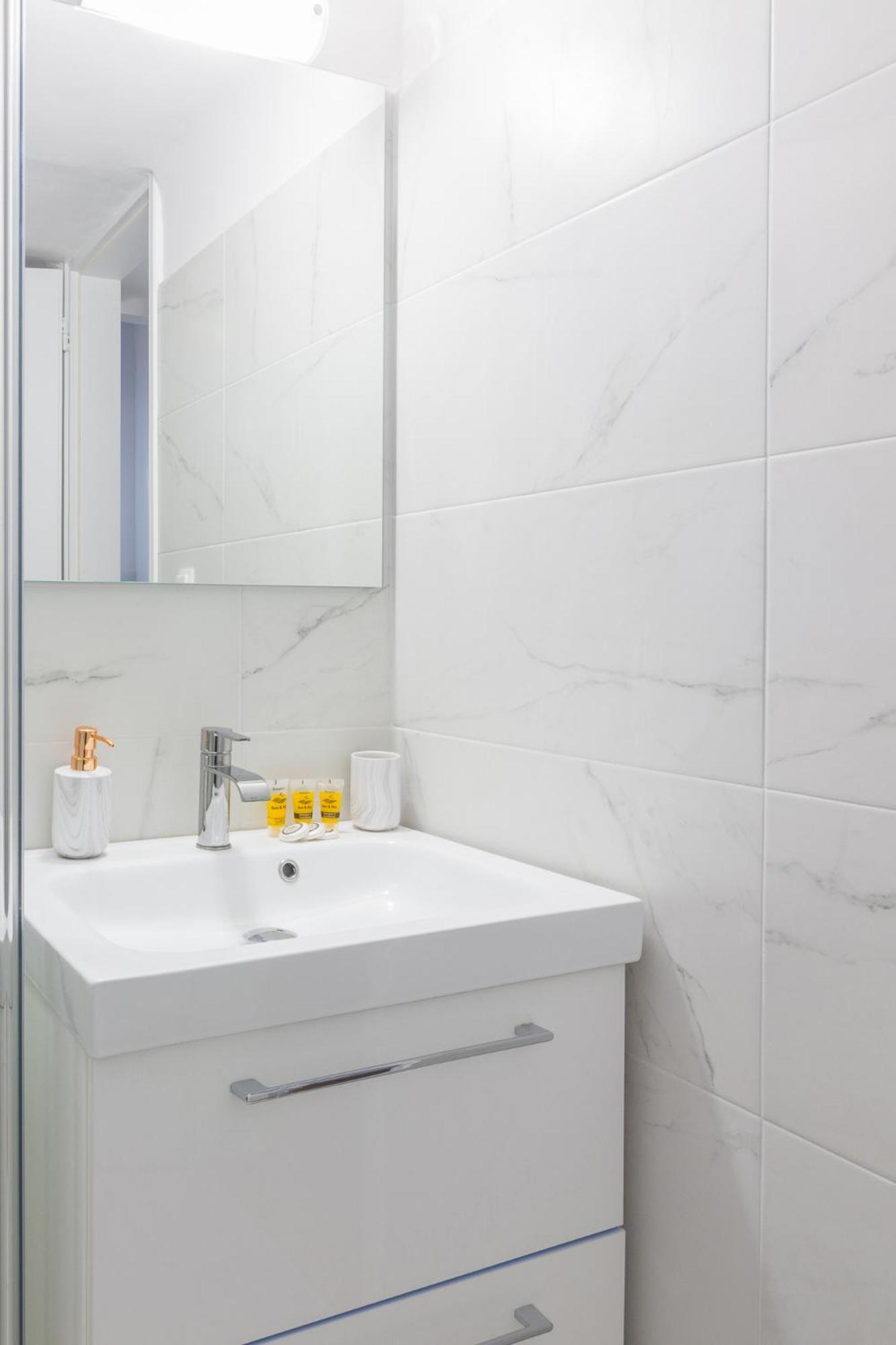 Great House W/ Private Parking Atenas Exterior foto