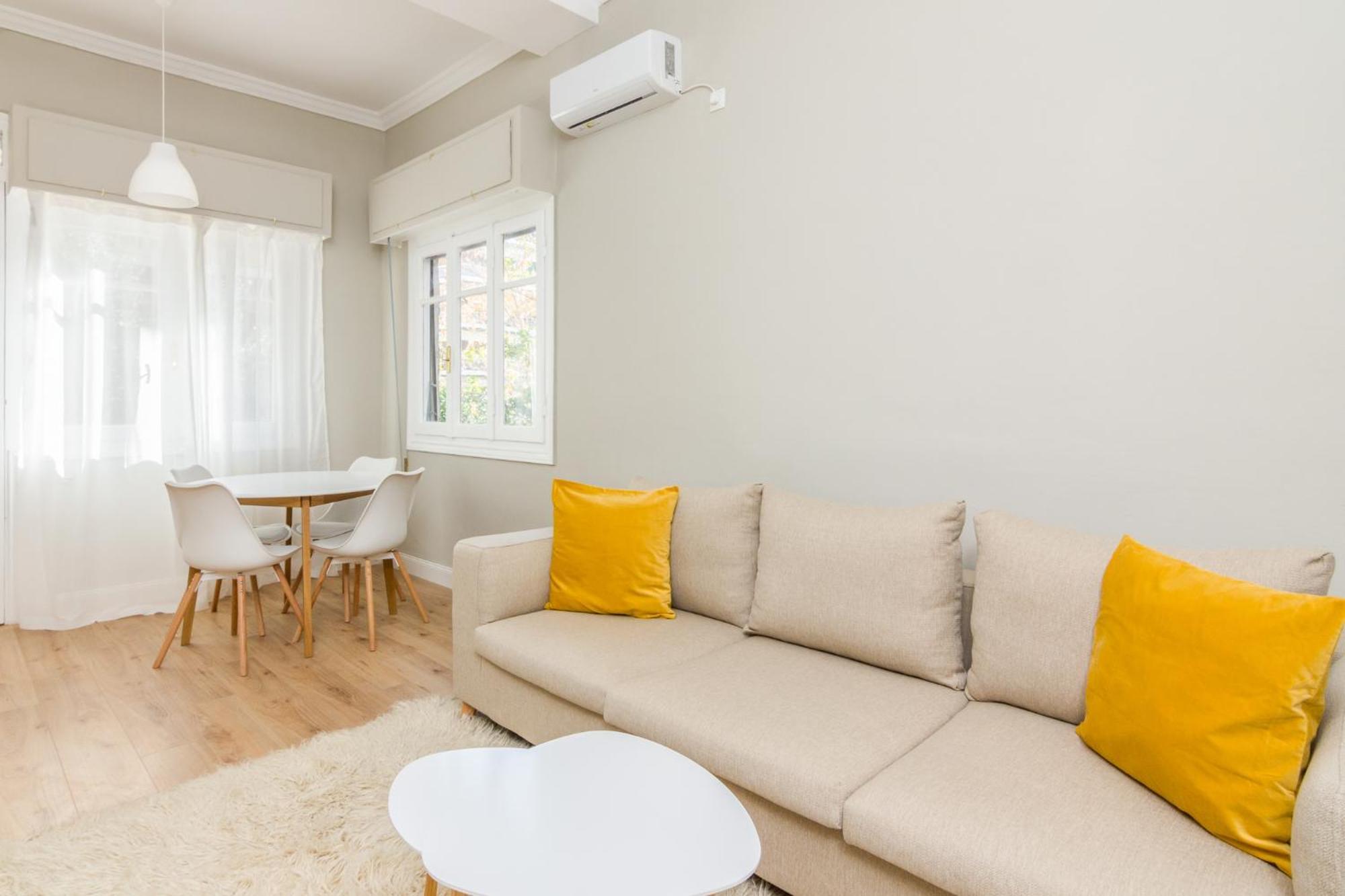 Great House W/ Private Parking Atenas Exterior foto